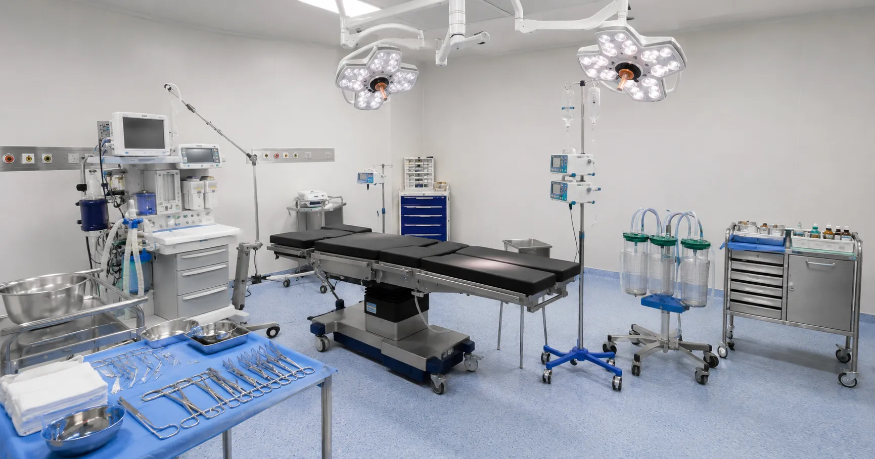 Operating room essentials for surgical efficiency, from the table and lighting to anaesthesia and st